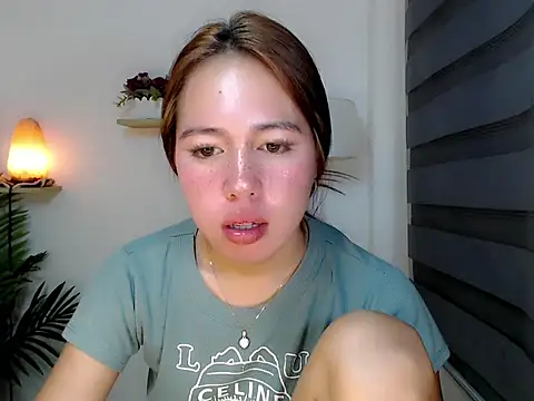 UrFantacy_kim webcam