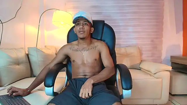 ricky_spensar23cm_ webcam