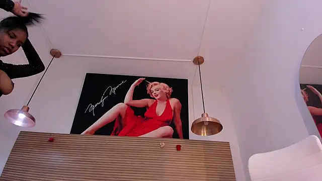 _sussan_miller webcam