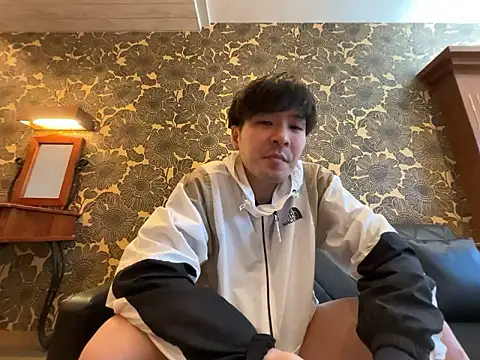 yuuki8910 Live Webcam on Stripchat