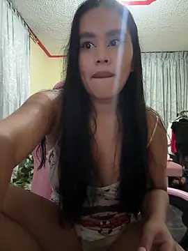 laure_torres - Laure_torres's free webcam - UK Sex Cams