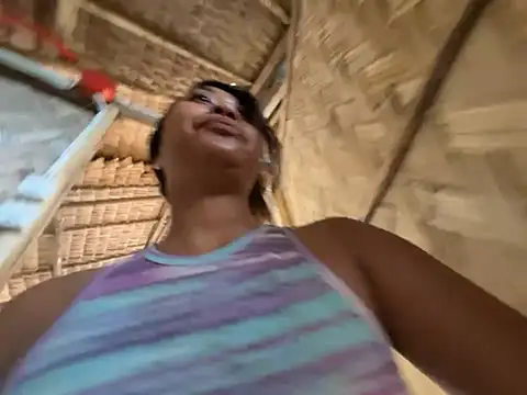 Juliet_official_pro webcam