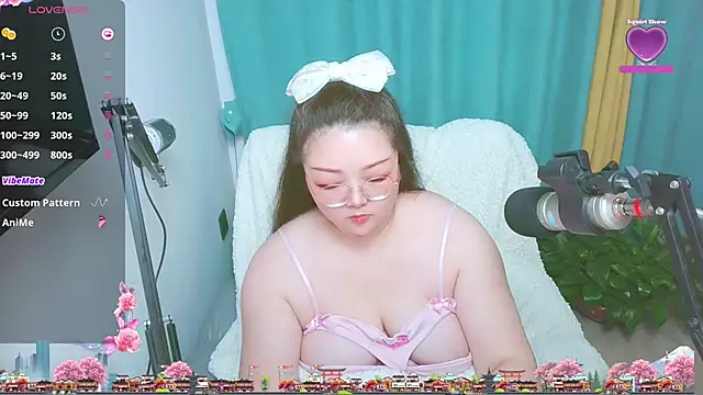 AngelwithEcup webcam