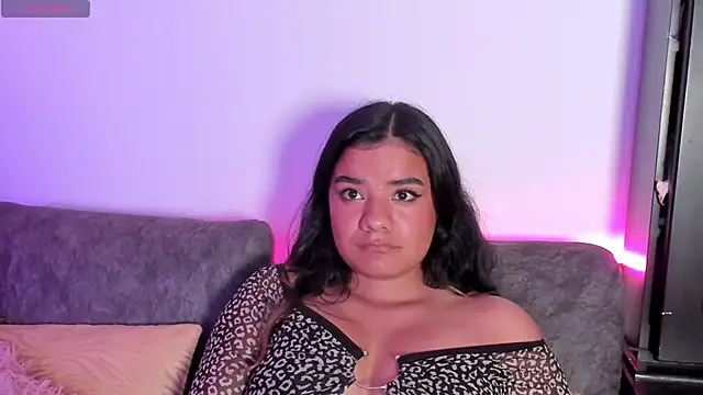 Shophie_thoopson webcam