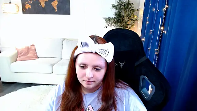 Hennessy_bunny webcam