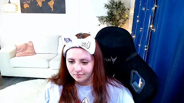 Hennessy_bunny webcam