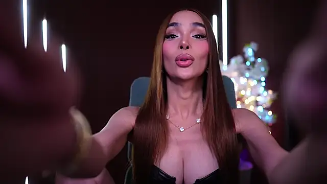 xxforyoureyesonlyxx webcam