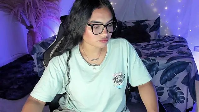 riana_kean - Riana_Kean's free webcam - UK Sex Cams