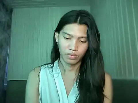 Yourgoddess_jayve webcam