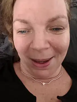 l4dyc4pricorn76's room