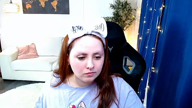 Hennessy_bunny webcam