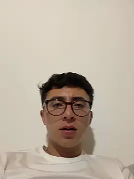 CamiRojas_boy webcam