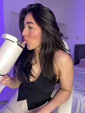 julieta_jhonss - Julieta_jhonss's free webcam - UK Sex Cams