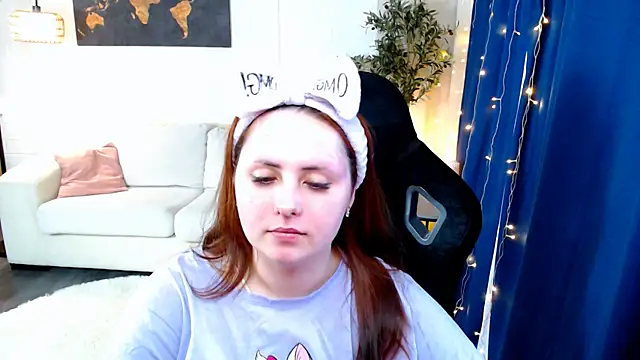 Hennessy_bunny webcam