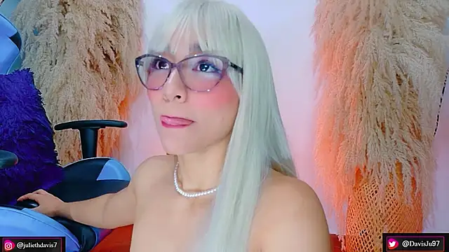 JulietaDavis webcam