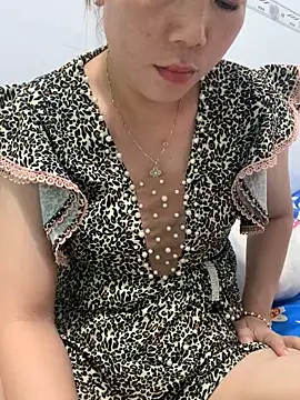 Baby-lovely69 webcam