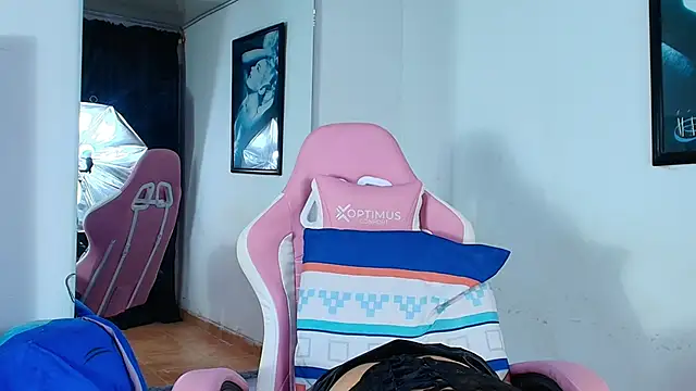 GraceWallace_ webcam