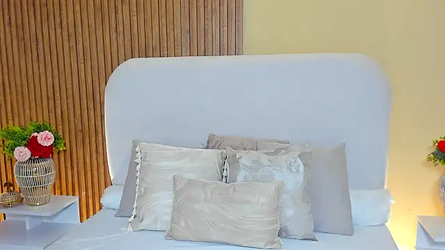 cristalmayson - CristalMayson's free webcam - UK Sex Cams