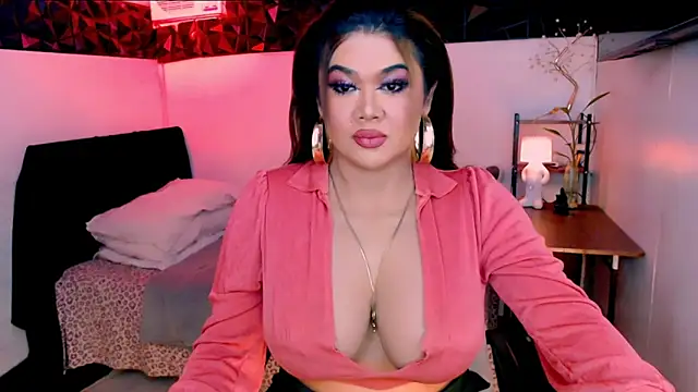 asiankatyhuge webcam