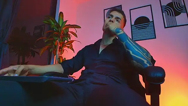 ALPHA_DOMINUS_ webcam