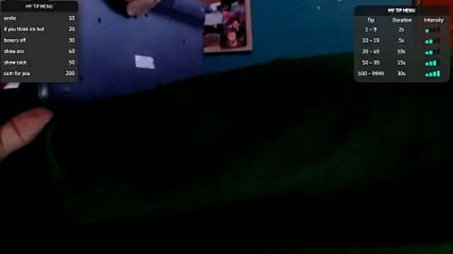 Candybluestrue webcam