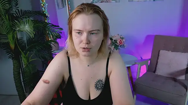 FionaxRider_ webcam