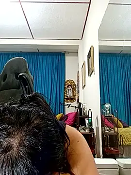 kelly_squirting webcam