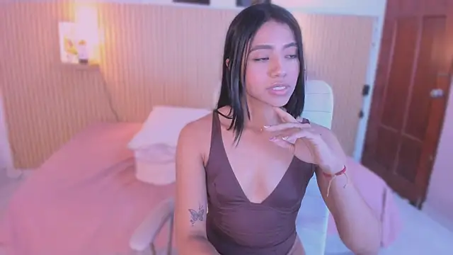 Harmony_Malkova webcam