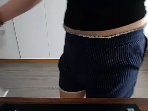 Coffee_Milktea webcam