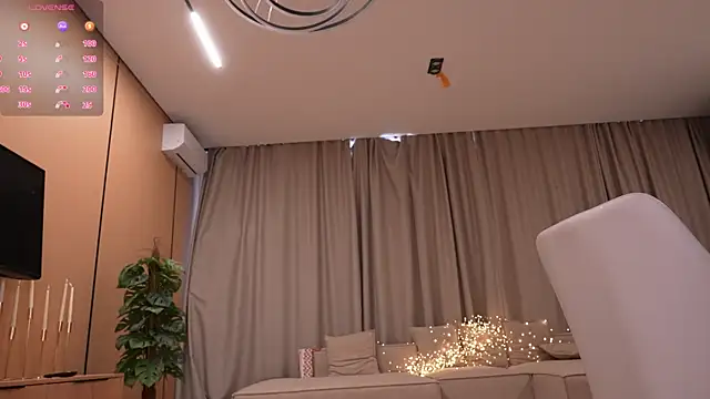 Amelyisthatyou webcam