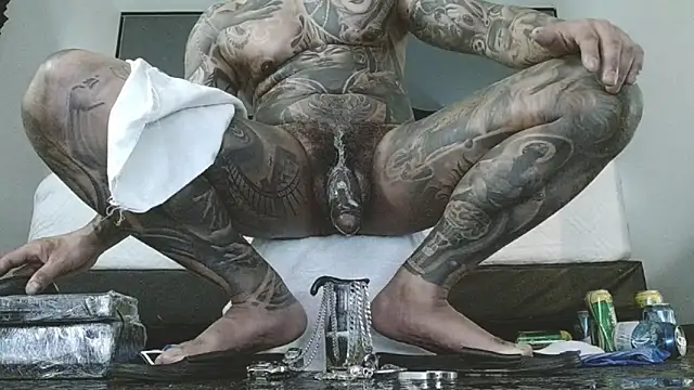 danilog515's live cam