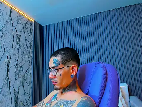 Boy_tatto77 webcam