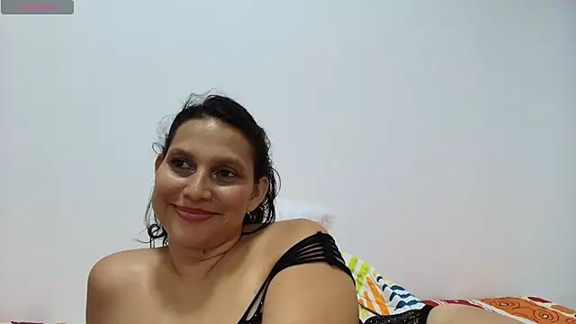 carlaantonellii webcam