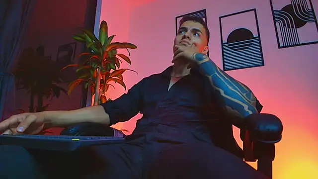 ALPHA_DOMINUS_ webcam