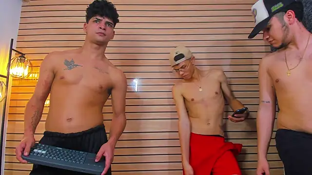 TheBatMansion webcam