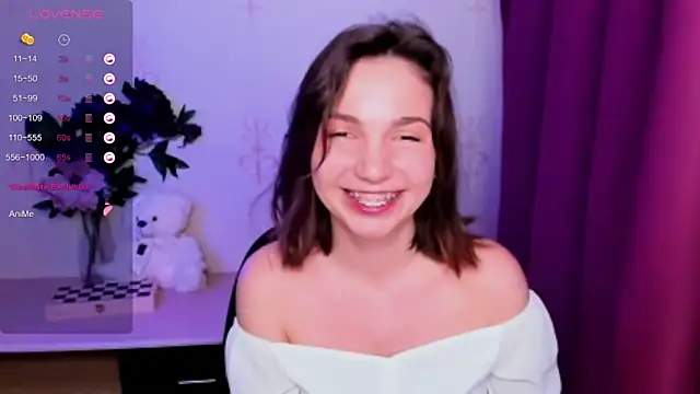 KindHazelHere_ webcam