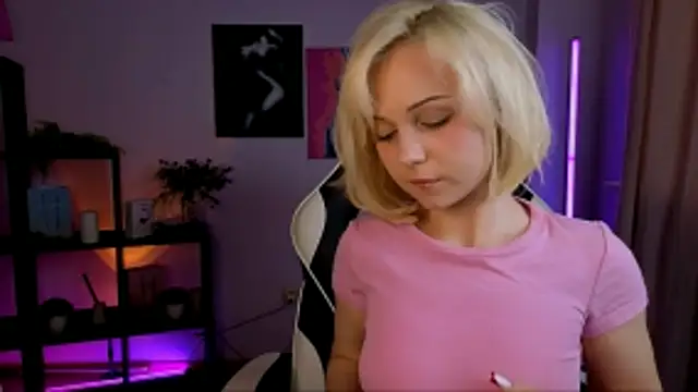 ElenaMonroe webcam