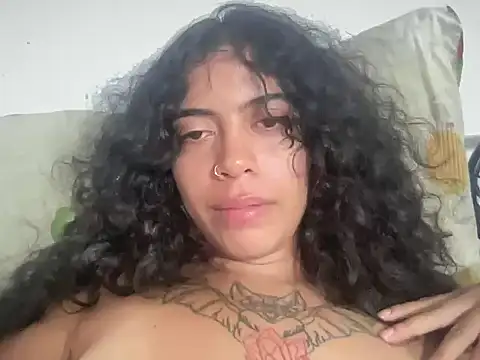 Antonia-bloom webcam