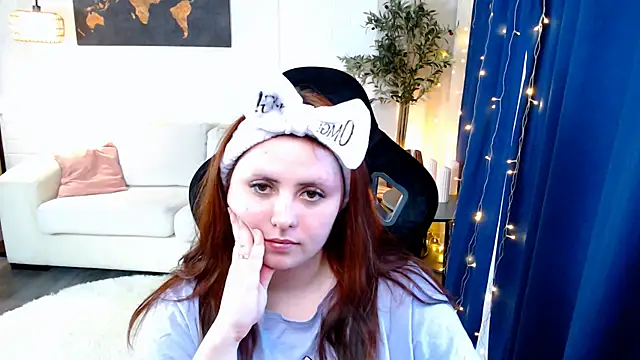 Hennessy_bunny webcam