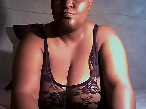 sweetmilkylady webcam