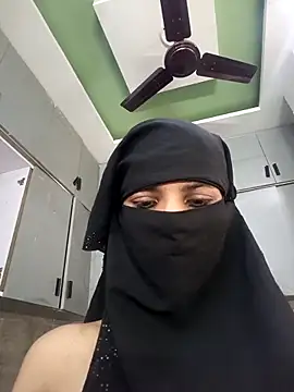 Aafreen_36 webcam