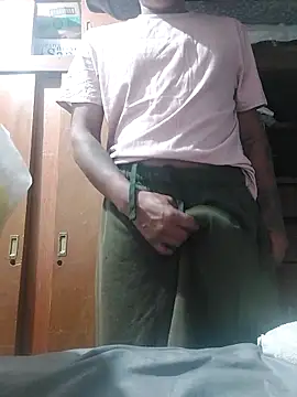 eduardoo18cm - Eduardoo18cm's free webcam - UK Sex Cams