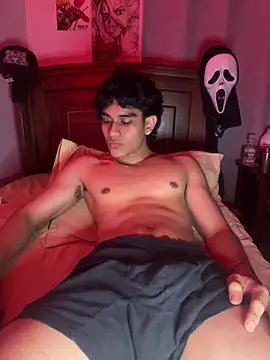 ironlatino - IronLatino's free webcam - UK Sex Cams