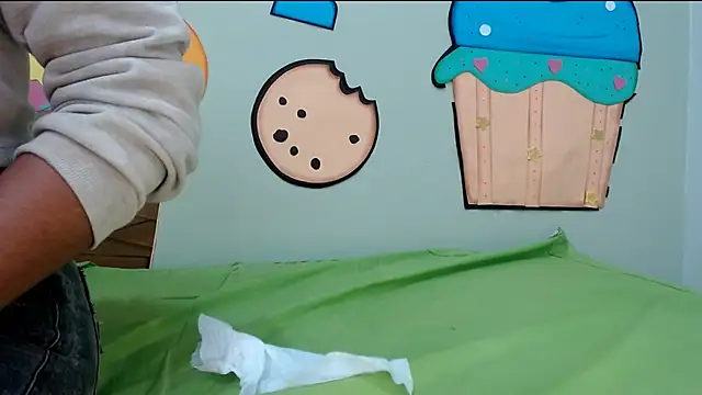 pamelaskiny20 webcam