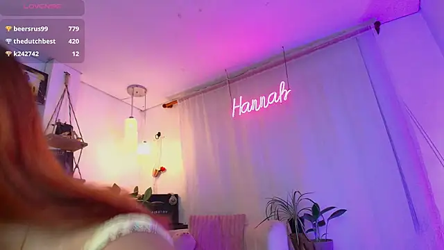 HANNAH_LOVEE webcam