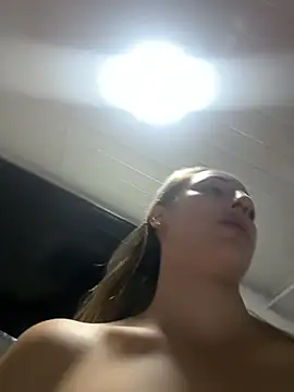 lriana_miller webcam