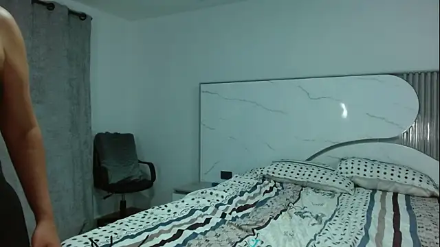 hotcouplexxx11 webcam