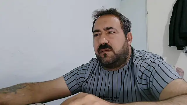 mio_jaks - Mio_jaks's free webcam - UK Sex Cams