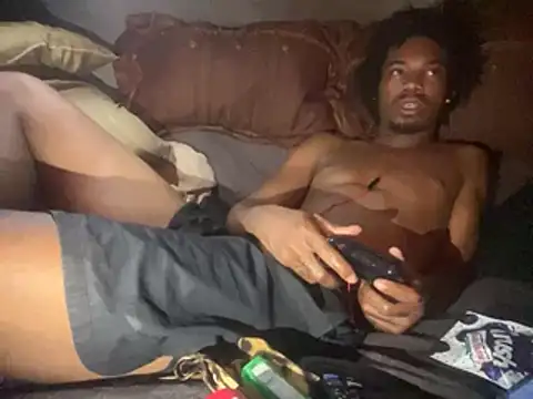 SlimeCrownzOut5 webcam