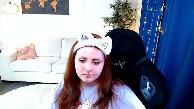 Hennessy_bunny webcam